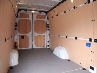 Voertuigafbeelding 8