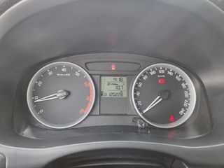 Voertuigafbeelding 10