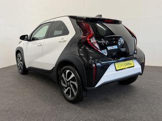 Voertuigafbeelding 4