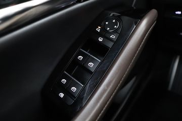 Voertuigafbeelding 17