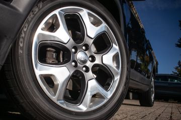 Voertuigafbeelding 12