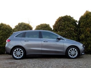 Voertuigafbeelding 13