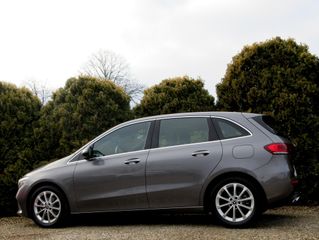 Voertuigafbeelding 4