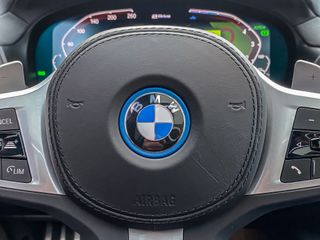 Voertuigafbeelding 51