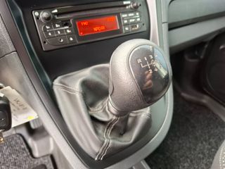 Voertuigafbeelding 21