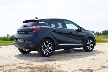 Voertuigafbeelding 12