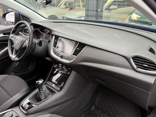 Voertuigafbeelding 16