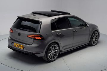 Voertuigafbeelding 16