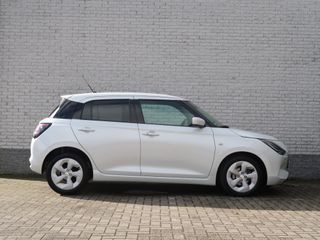 Voertuigafbeelding 6