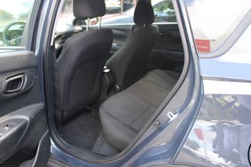 Voertuigafbeelding 24