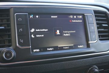 Voertuigafbeelding 12