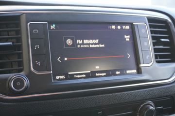 Voertuigafbeelding 7