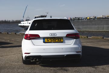 Voertuigafbeelding 31