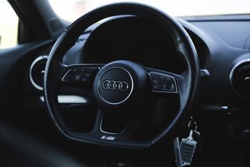 Voertuigafbeelding 7