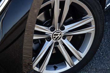 Voertuigafbeelding 3