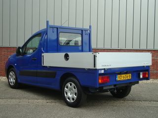 Voertuigafbeelding 6