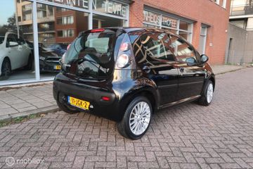 Voertuigafbeelding 5