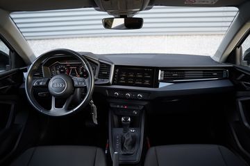 Voertuigafbeelding 9