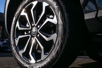 Voertuigafbeelding 12