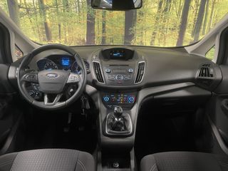 Voertuigafbeelding 8