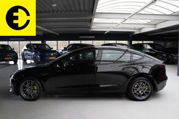 Voertuigafbeelding 17