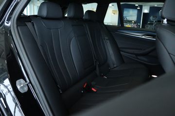 Voertuigafbeelding 17