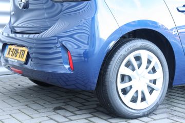 Voertuigafbeelding 9