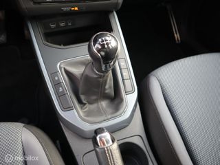 Voertuigafbeelding 26