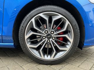 Voertuigafbeelding 37