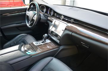 Voertuigafbeelding 10