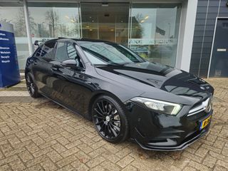 Voertuigafbeelding 2