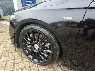 Voertuigafbeelding 3