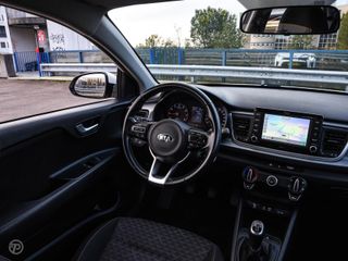 Voertuigafbeelding 12