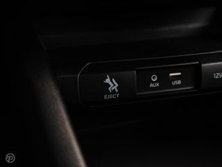 Voertuigafbeelding 27