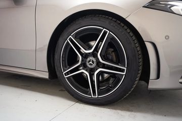 Voertuigafbeelding 35