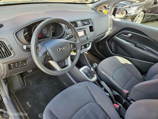 Voertuigafbeelding 9