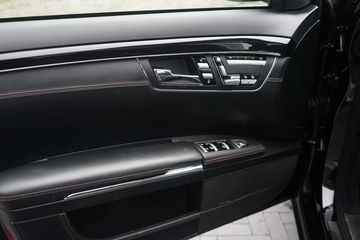 Voertuigafbeelding 23