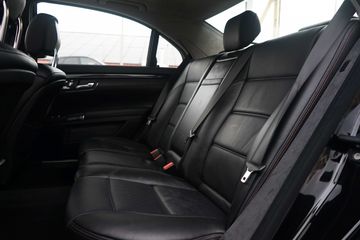 Voertuigafbeelding 28