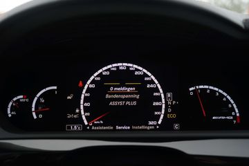 Voertuigafbeelding 37