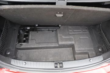 Voertuigafbeelding 76