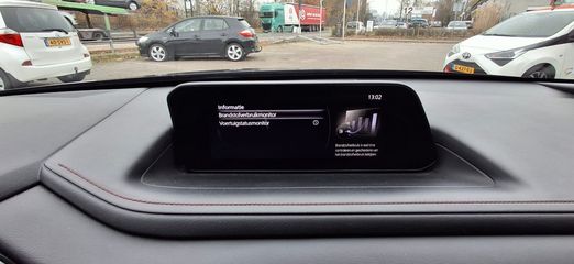 Voertuigafbeelding 12