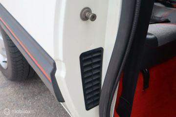 Voertuigafbeelding 108