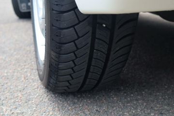 Voertuigafbeelding 51