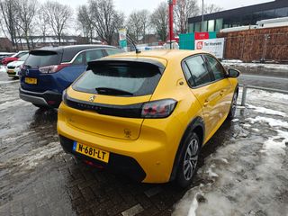 Voertuigafbeelding 2