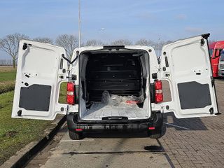 Voertuigafbeelding 11