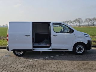 Voertuigafbeelding 12