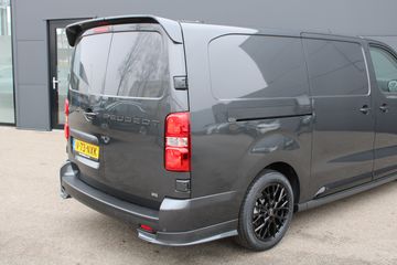 Voertuigafbeelding 11