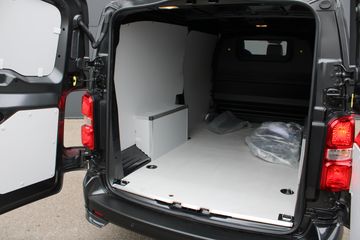 Voertuigafbeelding 12