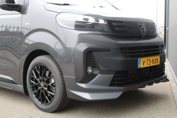 Voertuigafbeelding 6