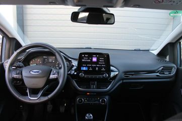 Voertuigafbeelding 6